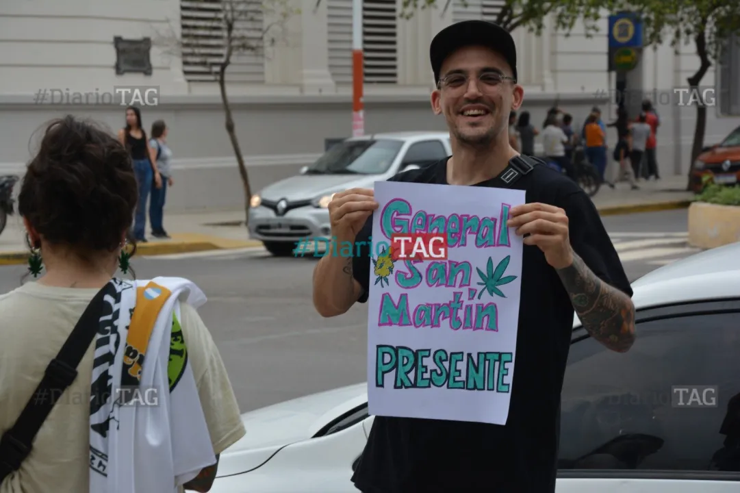 Marcha cannábica de Resistencia 