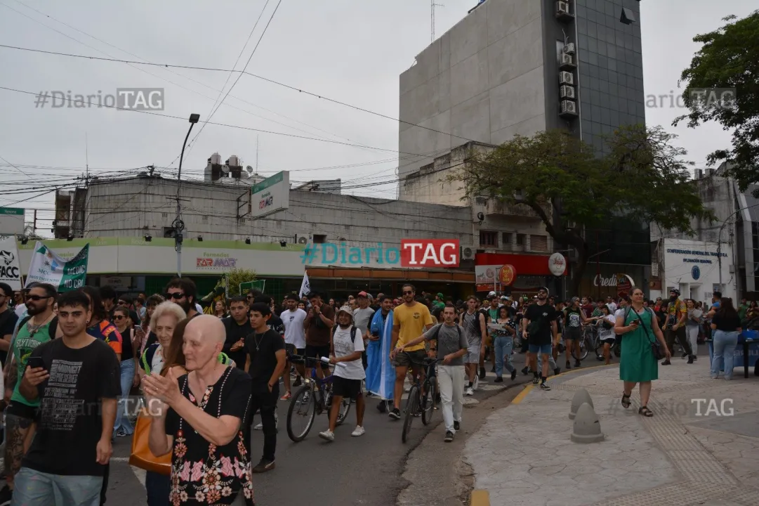 Marcha cannábica de Resistencia 